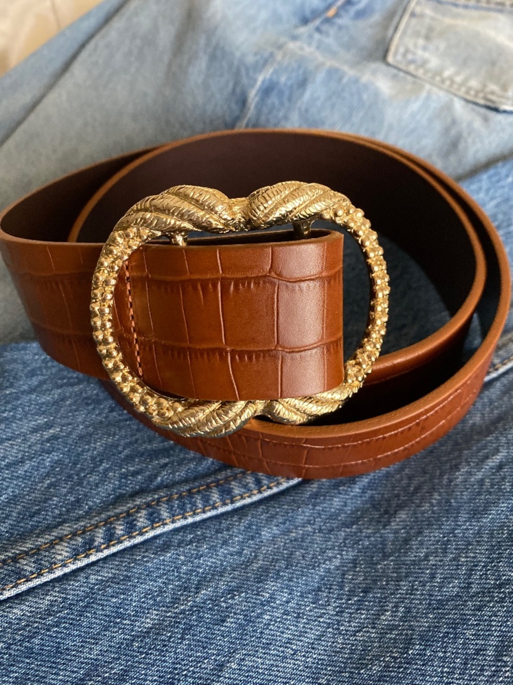 Artemis Croc-Embossed Leather Belt *Like New*